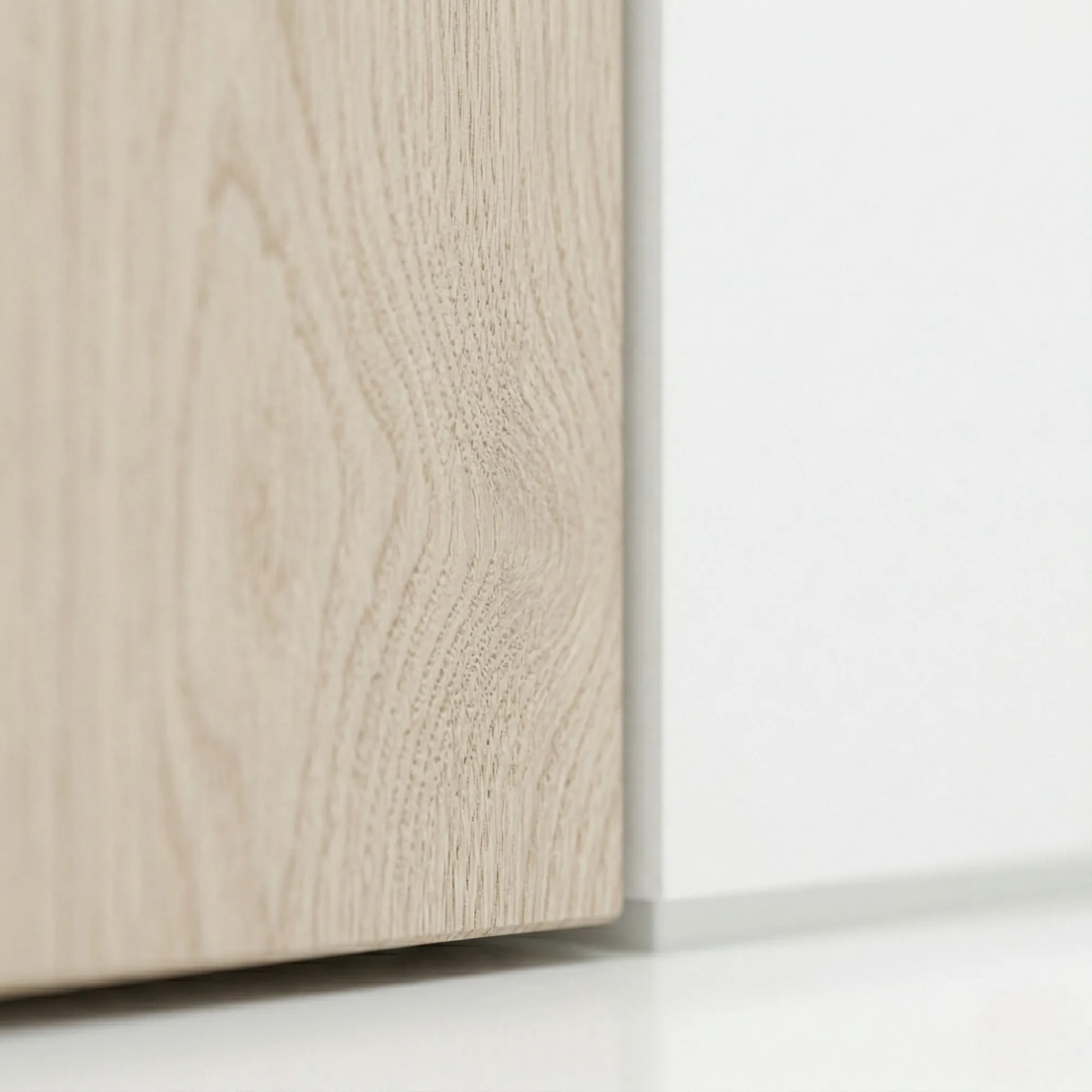 Gallery Door Hover